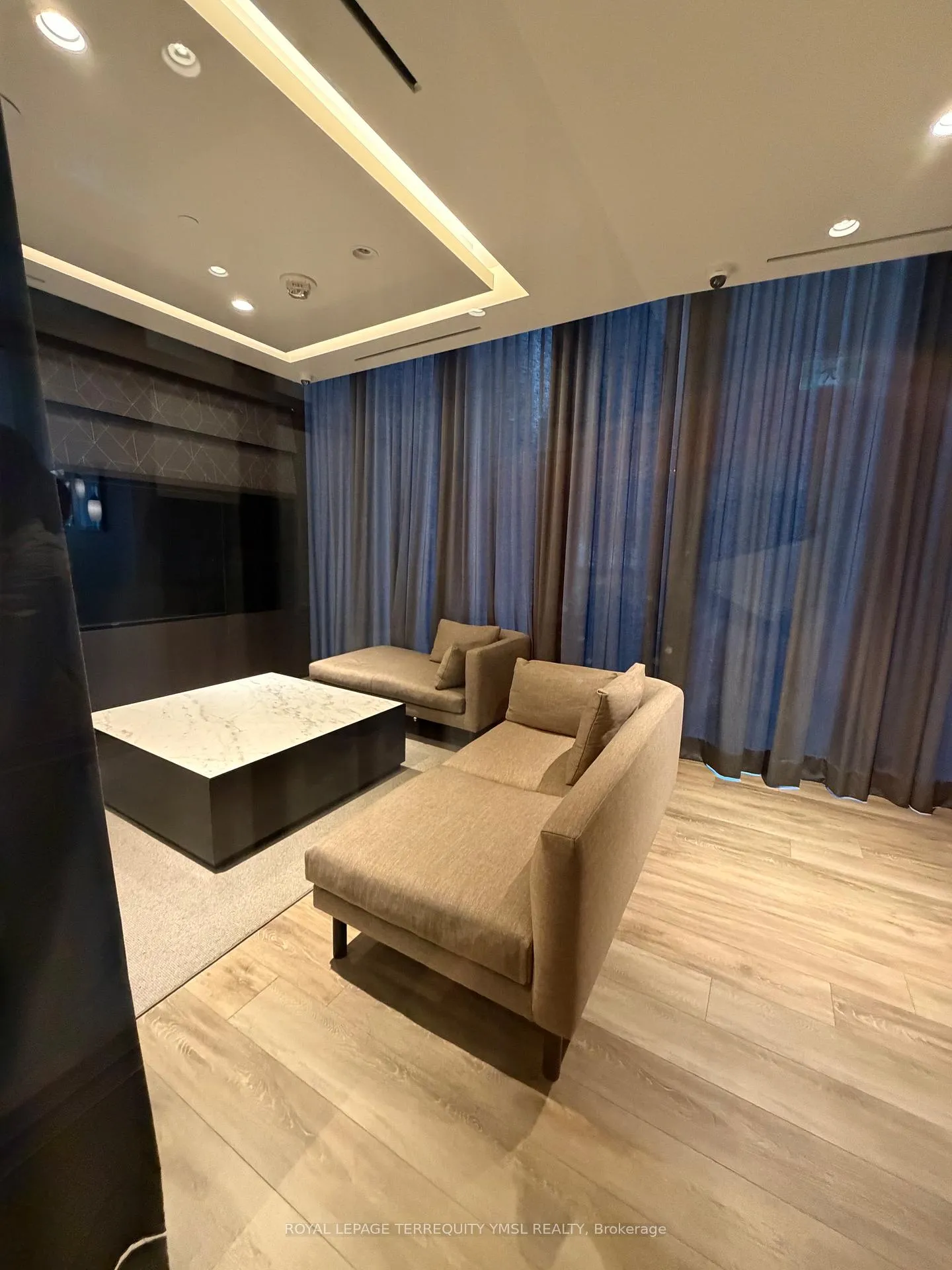 Photo 11 of Unit 5, 60 Shuter Street, Toronto, Church-Yonge Corridor — HOMEH