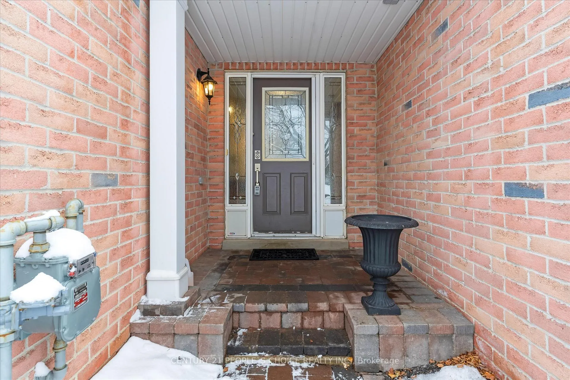 Photo 3 of Unit 35, 2511 Boros Road, Burlington, Rose — HOMEH