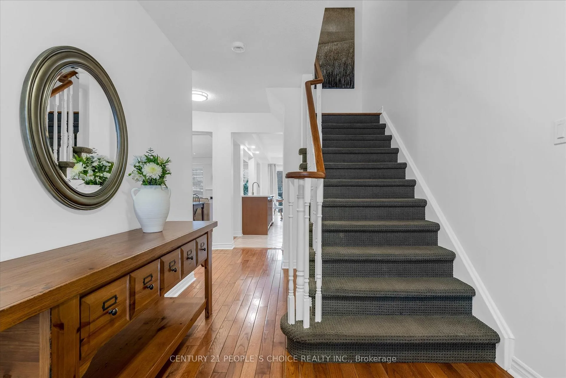 Photo 4 of Unit 35, 2511 Boros Road, Burlington, Rose — HOMEH