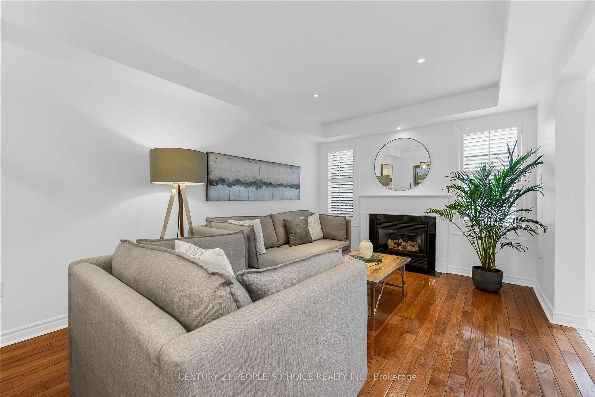 Photo 9 of Unit 35, 2511 Boros Road, Burlington, Rose — HOMEH