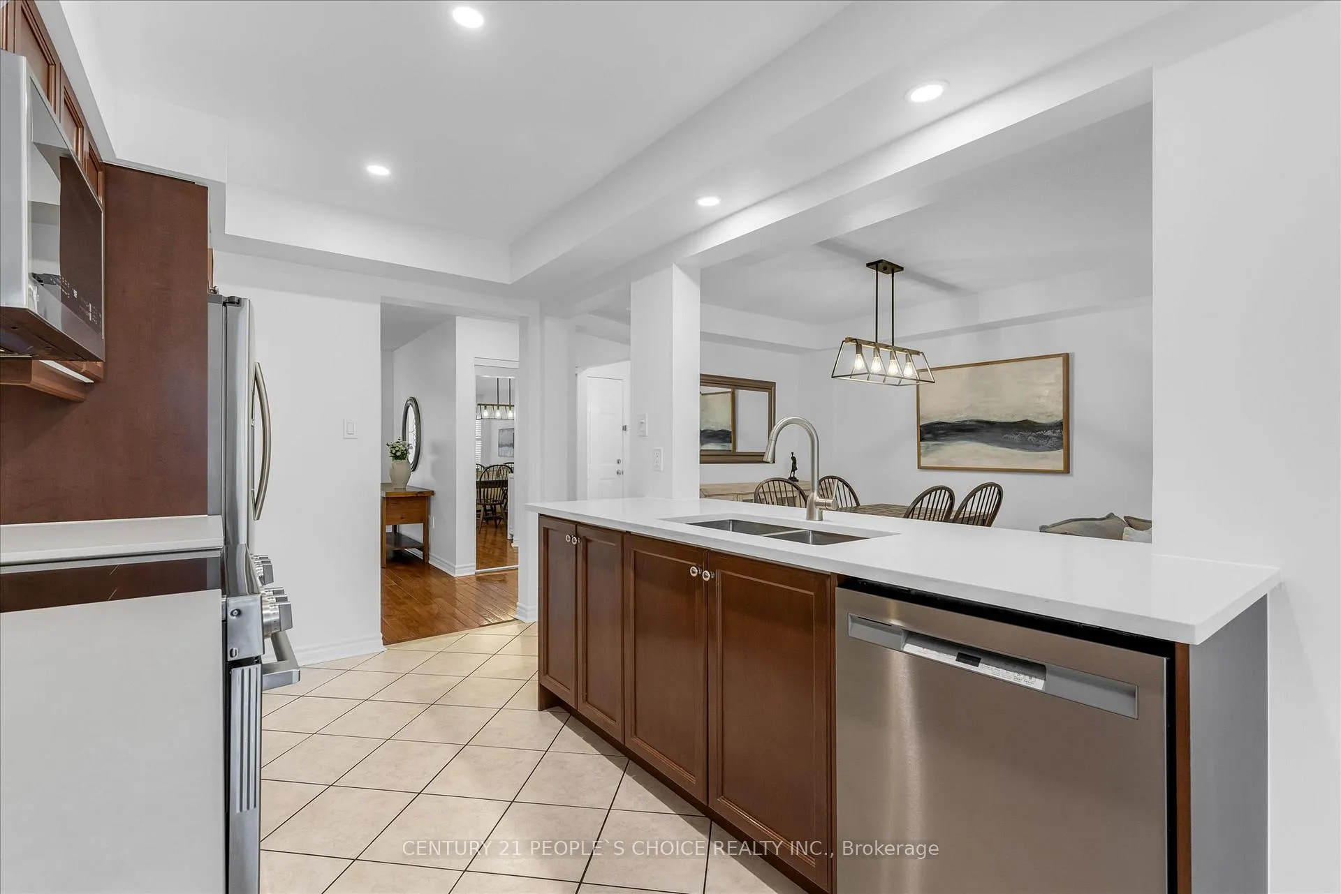 Photo 13 of Unit 35, 2511 Boros Road, Burlington, Rose — HOMEH