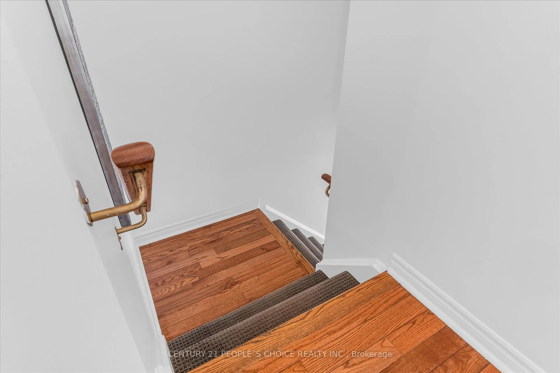 Photo 23 of Unit 35, 2511 Boros Road, Burlington, Rose — HOMEH