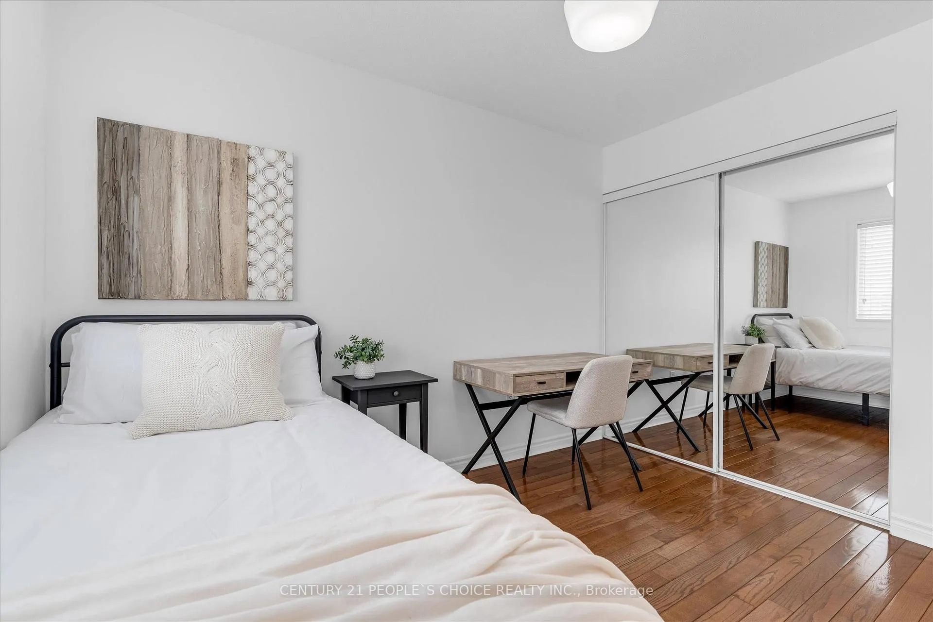 Photo 26 of Unit 35, 2511 Boros Road, Burlington, Rose — HOMEH
