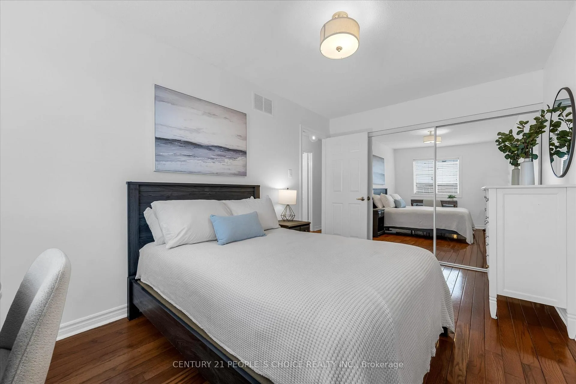 Photo 28 of Unit 35, 2511 Boros Road, Burlington, Rose — HOMEH