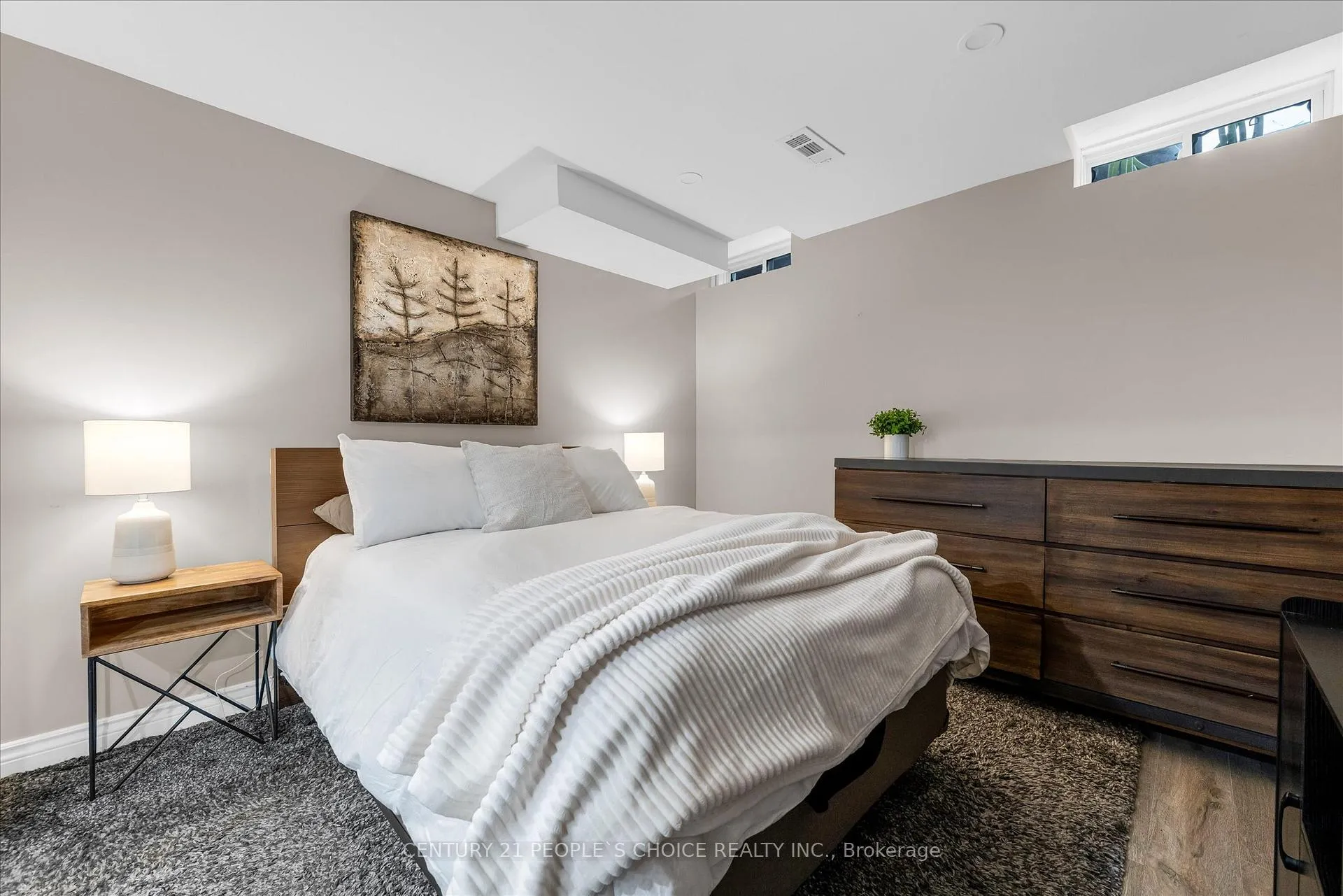 Photo 33 of Unit 35, 2511 Boros Road, Burlington, Rose — HOMEH