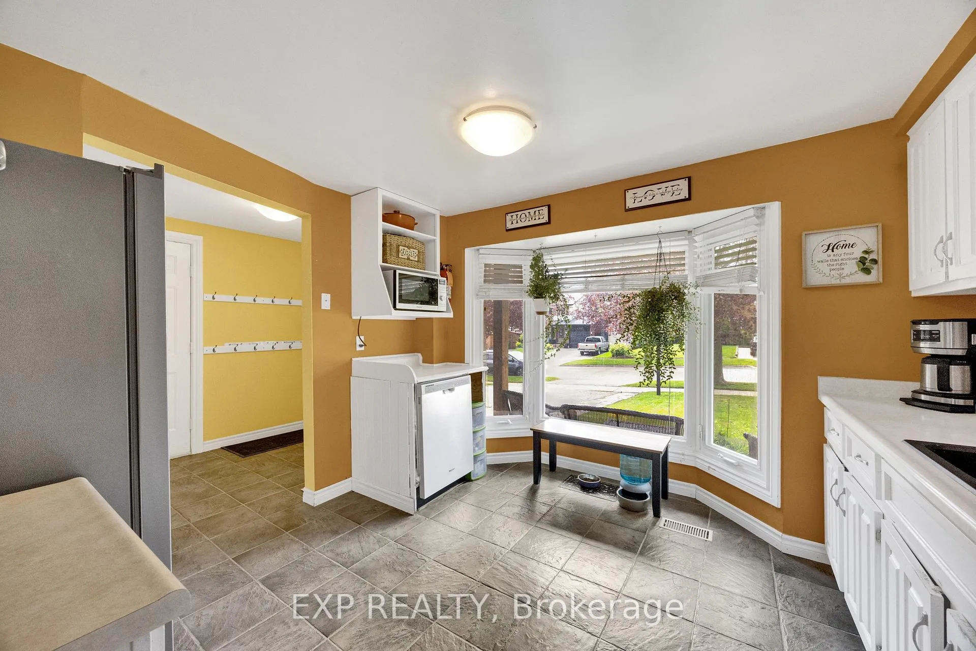 Photo 10 of 220 Rosebank Place, Kitchener — HOMEH