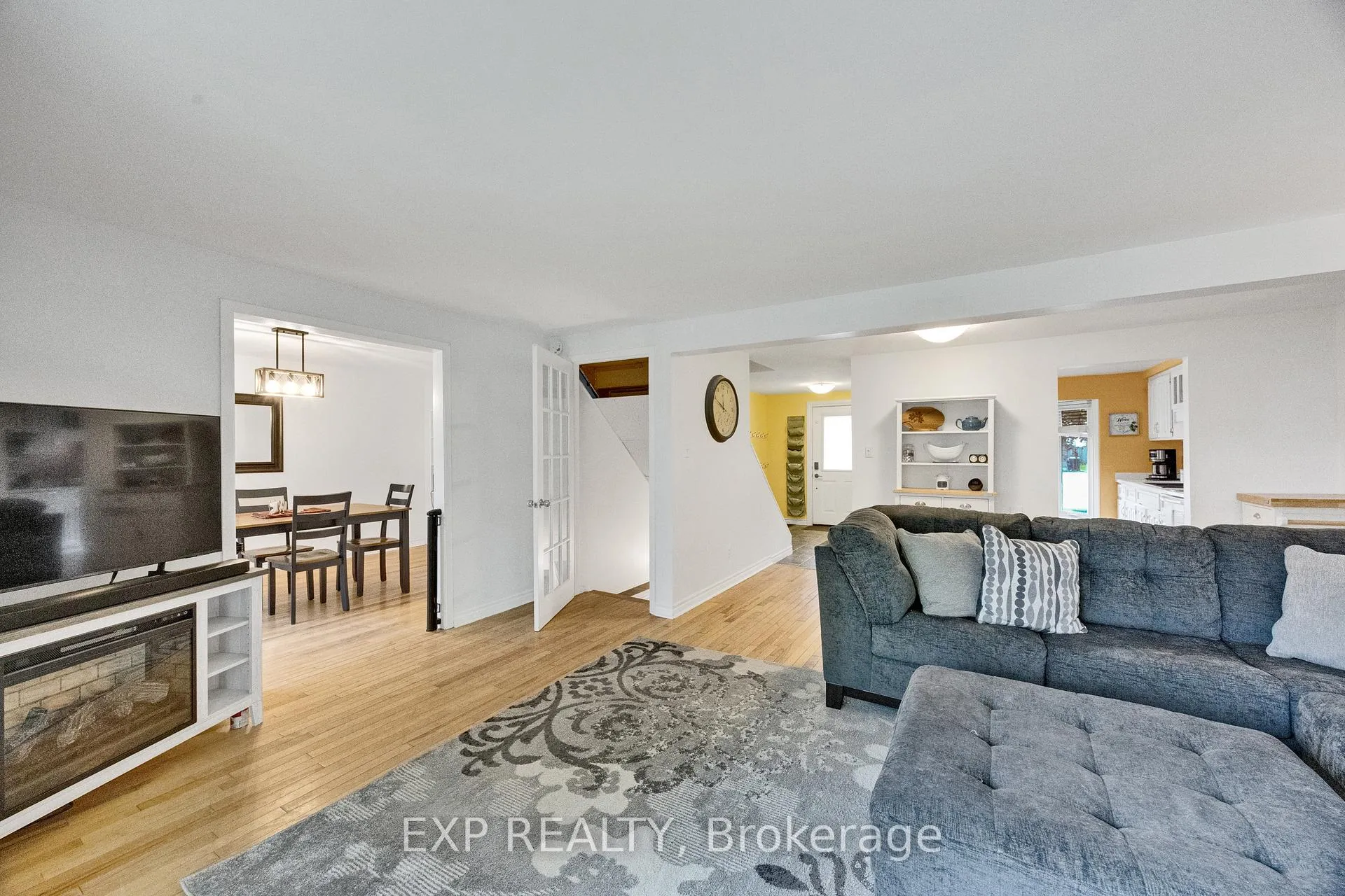 Photo 16 of 220 Rosebank Place, Kitchener — HOMEH