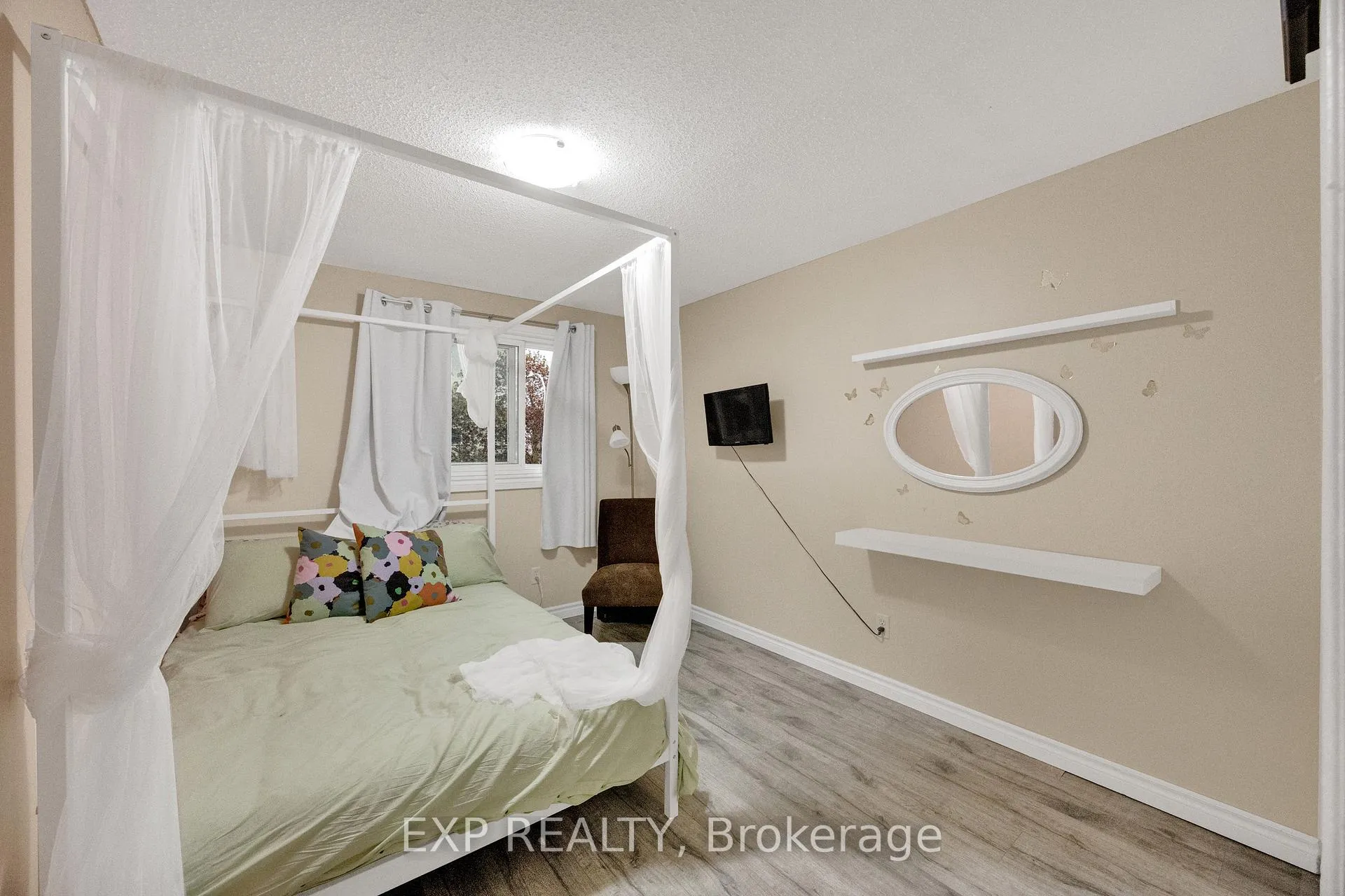 Photo 24 of 220 Rosebank Place, Kitchener — HOMEH