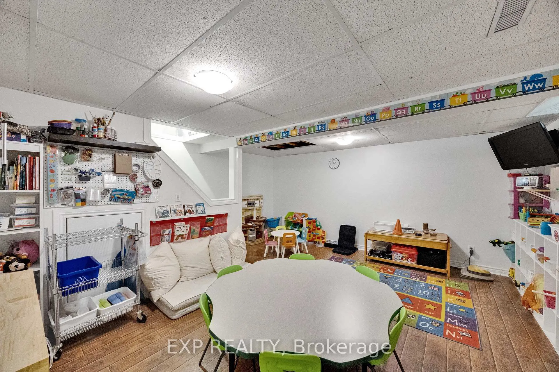 Photo 30 of 220 Rosebank Place, Kitchener — HOMEH