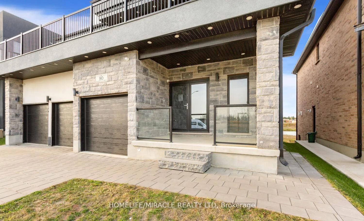 Photo 3 of 80 Grandville Circle, Brant, Paris — HOMEH