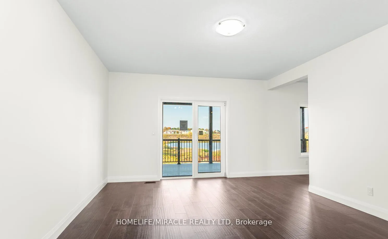 Photo 10 of 80 Grandville Circle, Brant, Paris — HOMEH