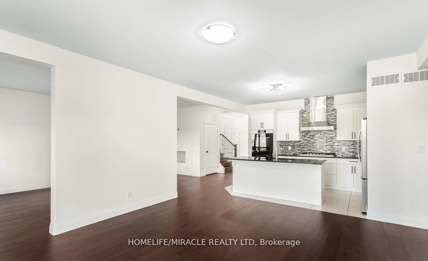 Photo 15 of 80 Grandville Circle, Brant, Paris — HOMEH
