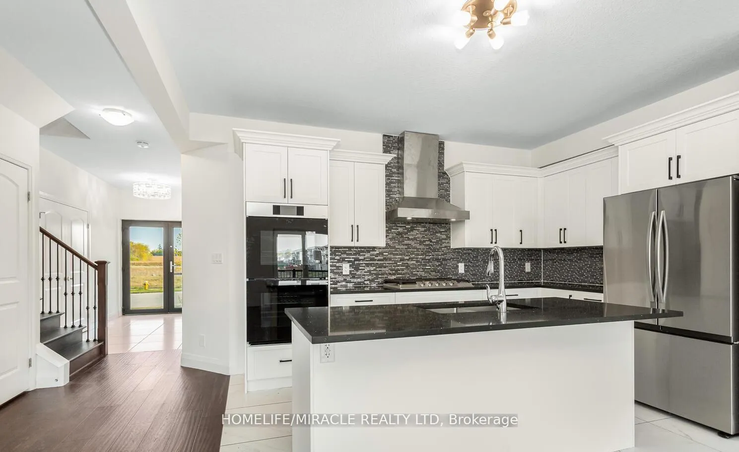 Photo 17 of 80 Grandville Circle, Brant, Paris — HOMEH