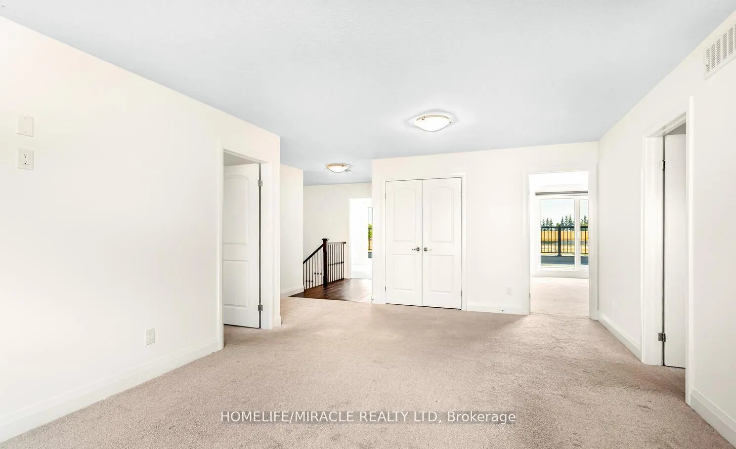 Photo 22 of 80 Grandville Circle, Brant, Paris — HOMEH
