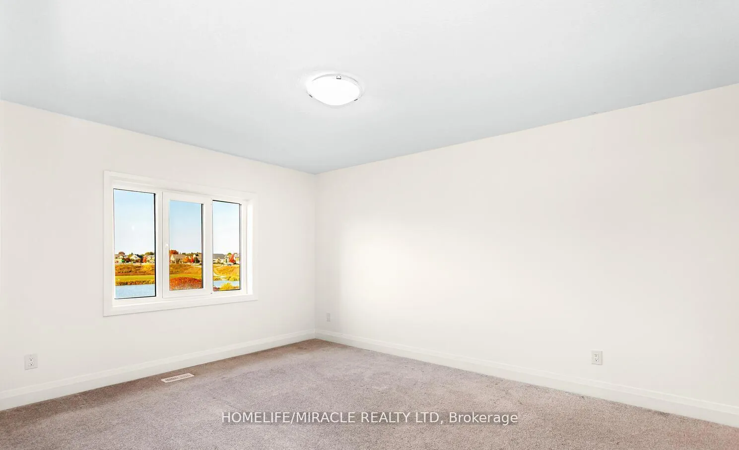Photo 37 of 80 Grandville Circle, Brant, Paris — HOMEH
