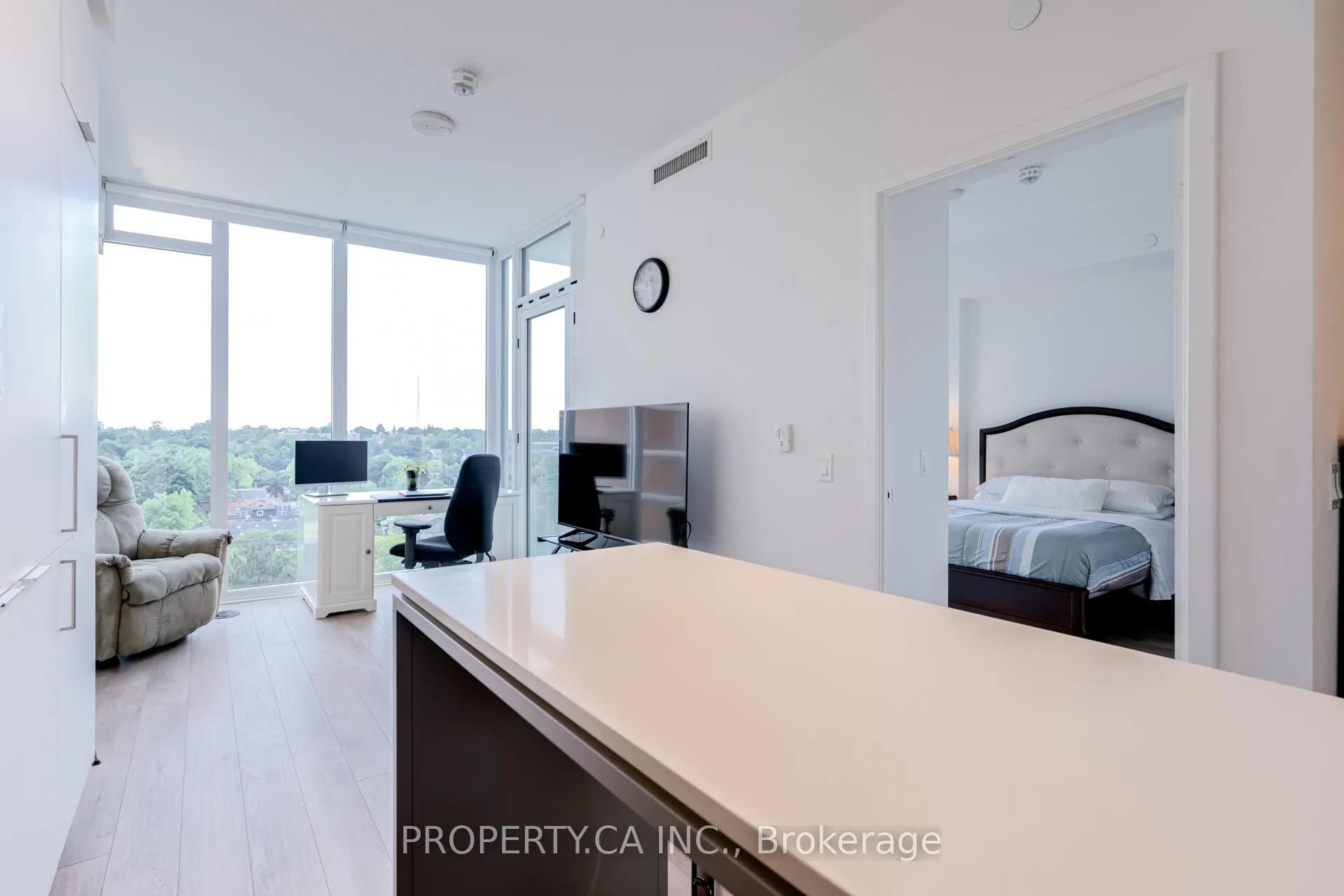 Photo 16 of Unit 719, 33 Helendale Avenue, Toronto, Yonge-Eglinton — HOMEH