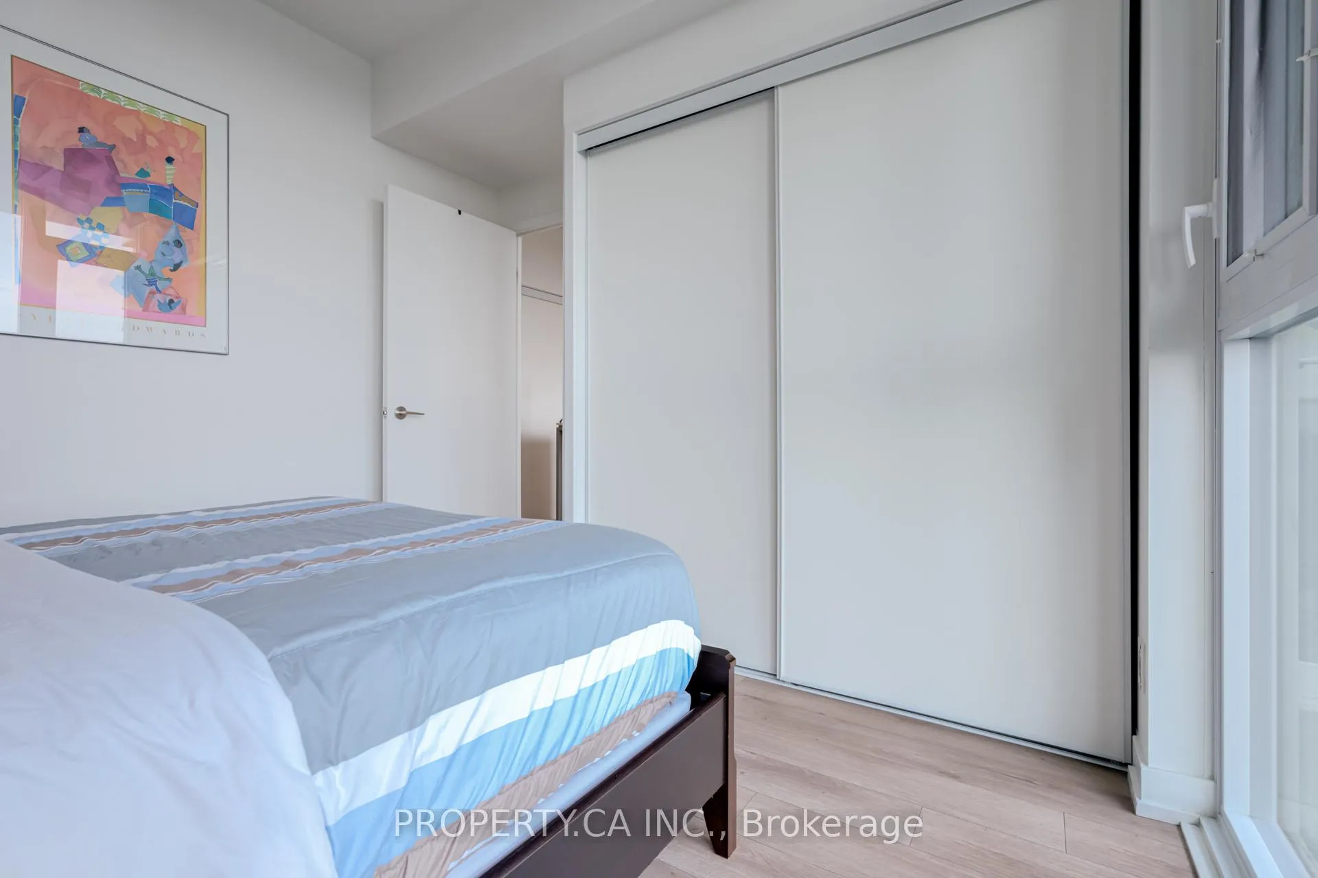 Photo 18 of Unit 719, 33 Helendale Avenue, Toronto, Yonge-Eglinton — HOMEH
