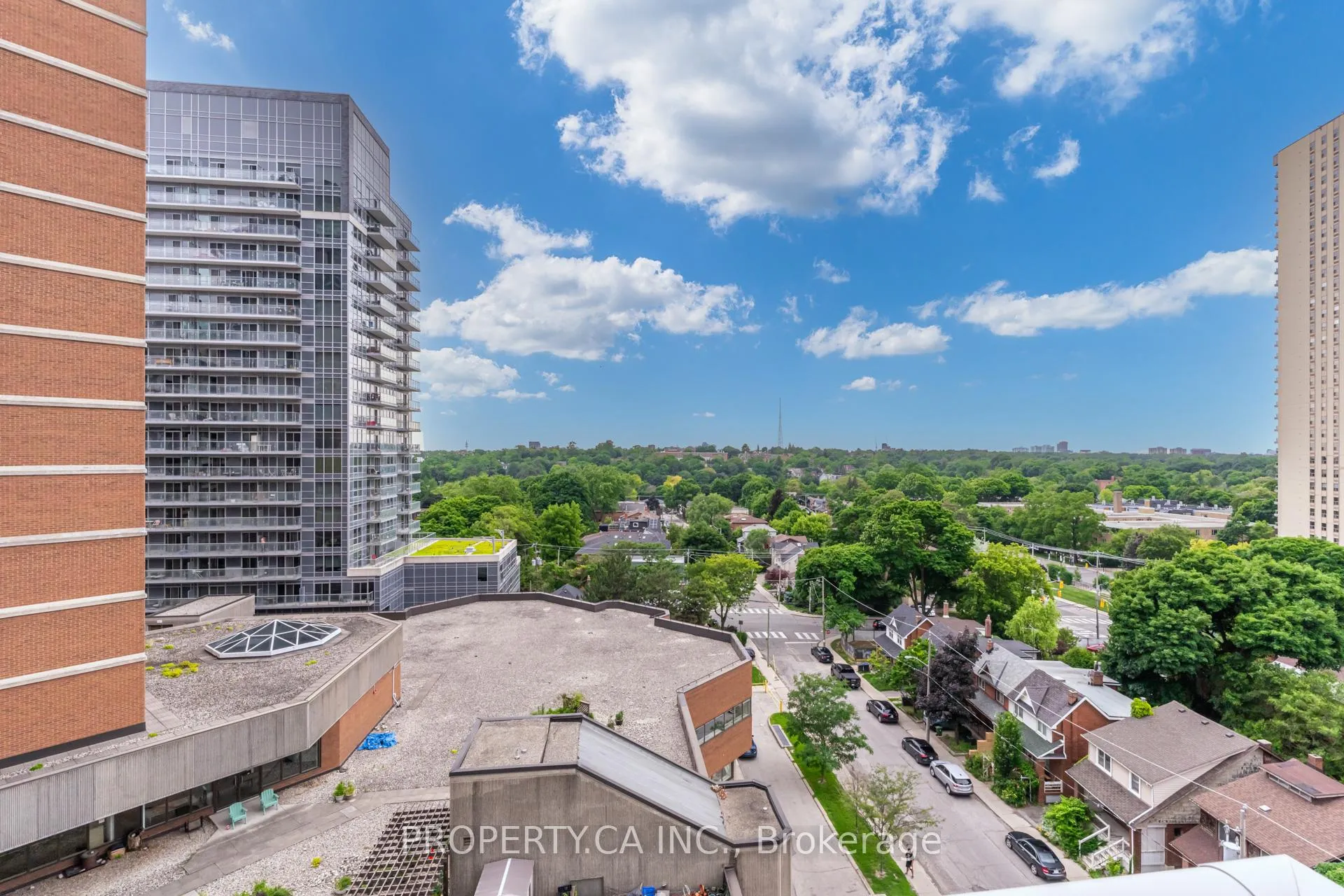 Photo 26 of Unit 719, 33 Helendale Avenue, Toronto, Yonge-Eglinton — HOMEH
