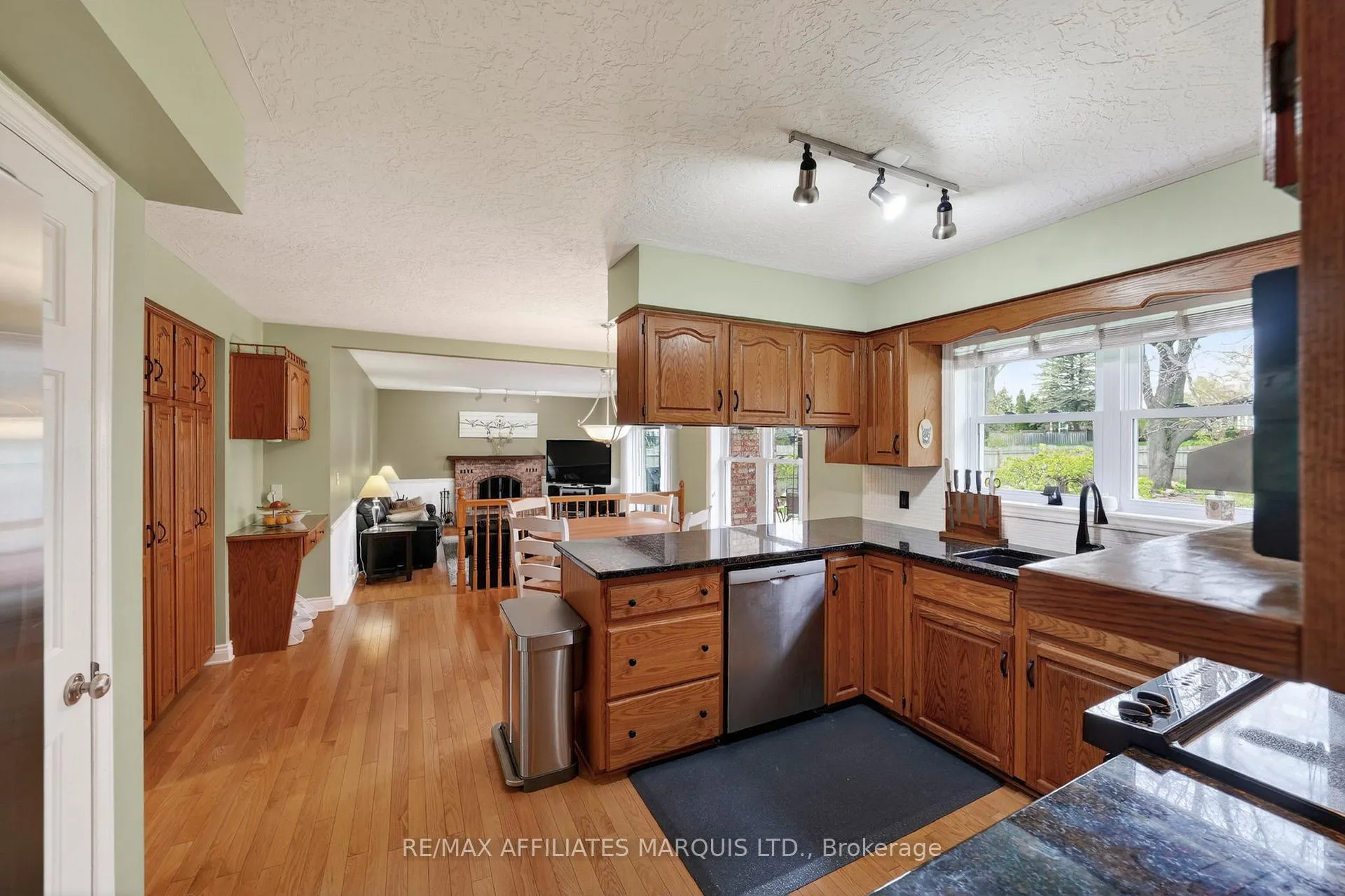 Photo 9 of 1613 Blakely Drive, Cornwall — HOMEH