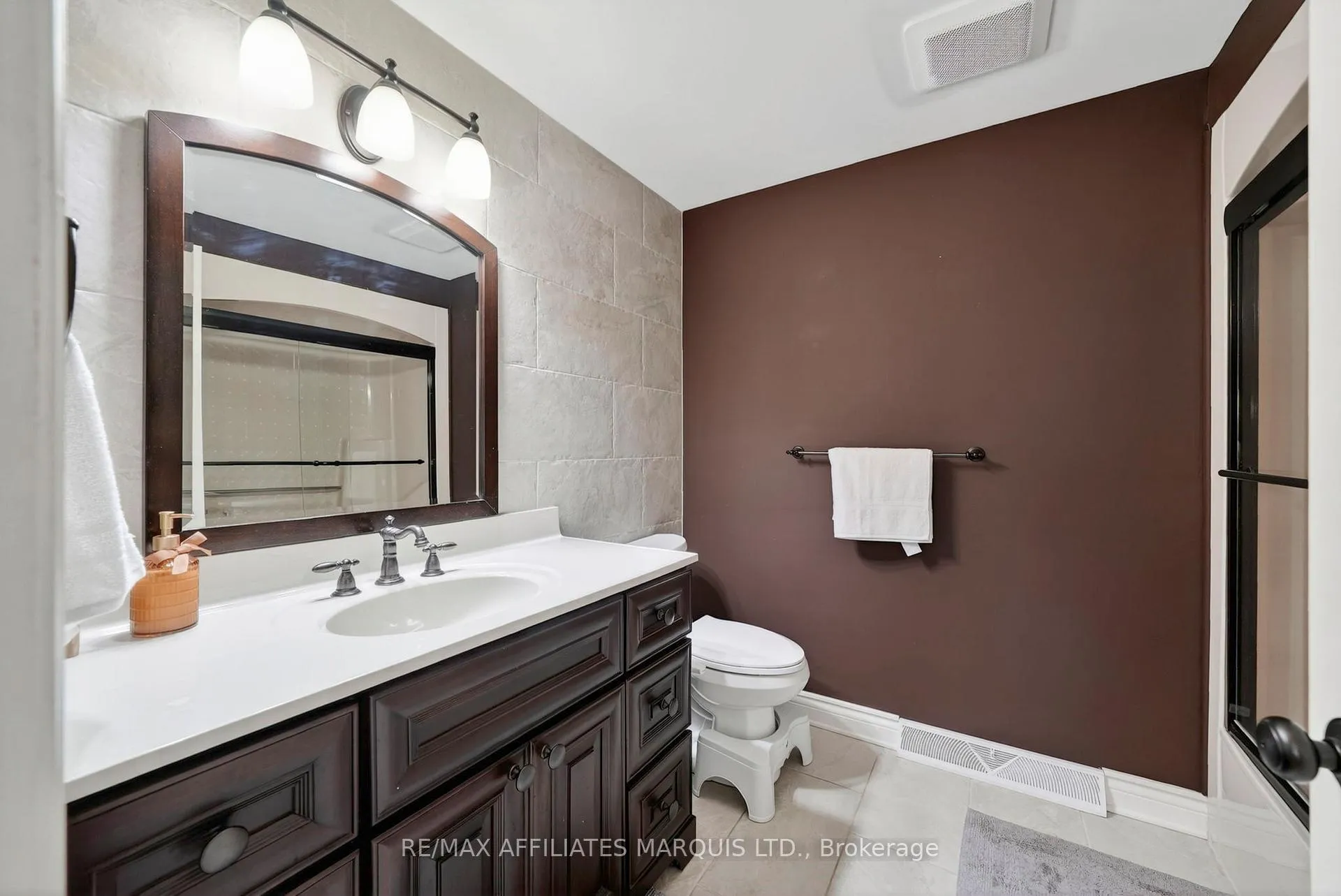 Photo 27 of 1613 Blakely Drive, Cornwall — HOMEH