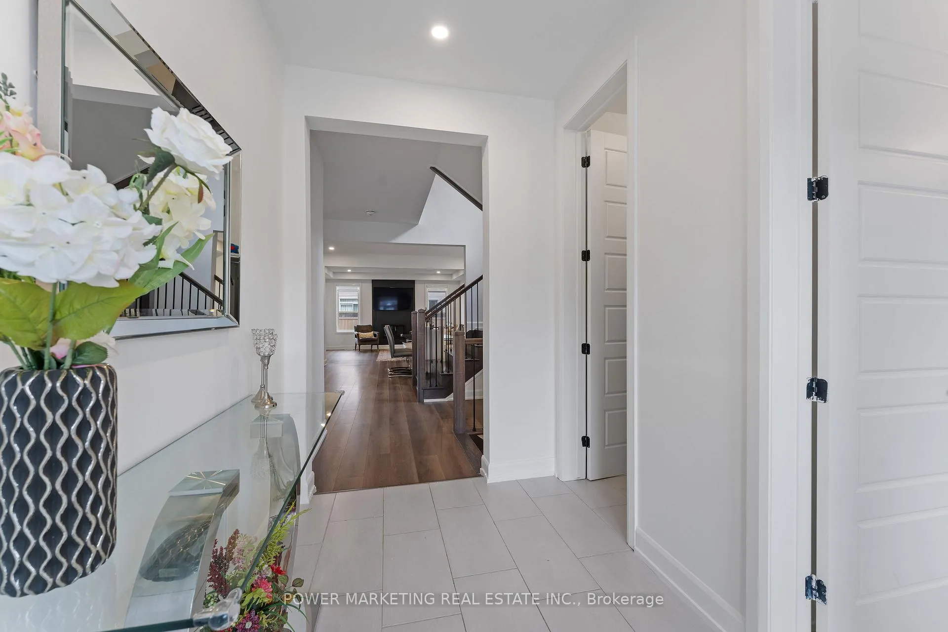 Photo 6 of 159 Celestial Grove, Ottawa, Barrhaven - Half Moon Bay — HOMEH