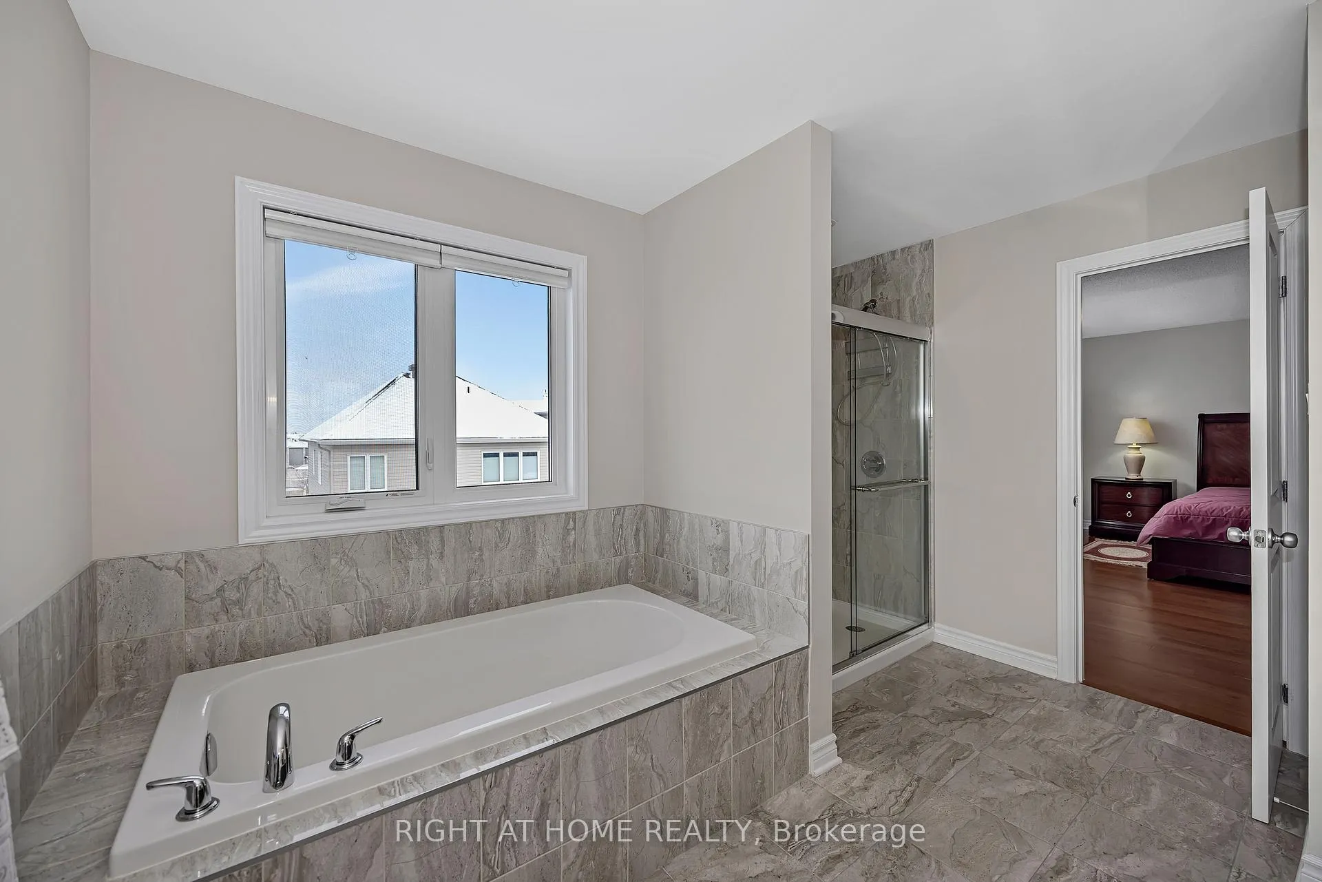 Photo 25 of 50 Boddington Street, Ottawa, Barrhaven - Half Moon Bay — HOMEH