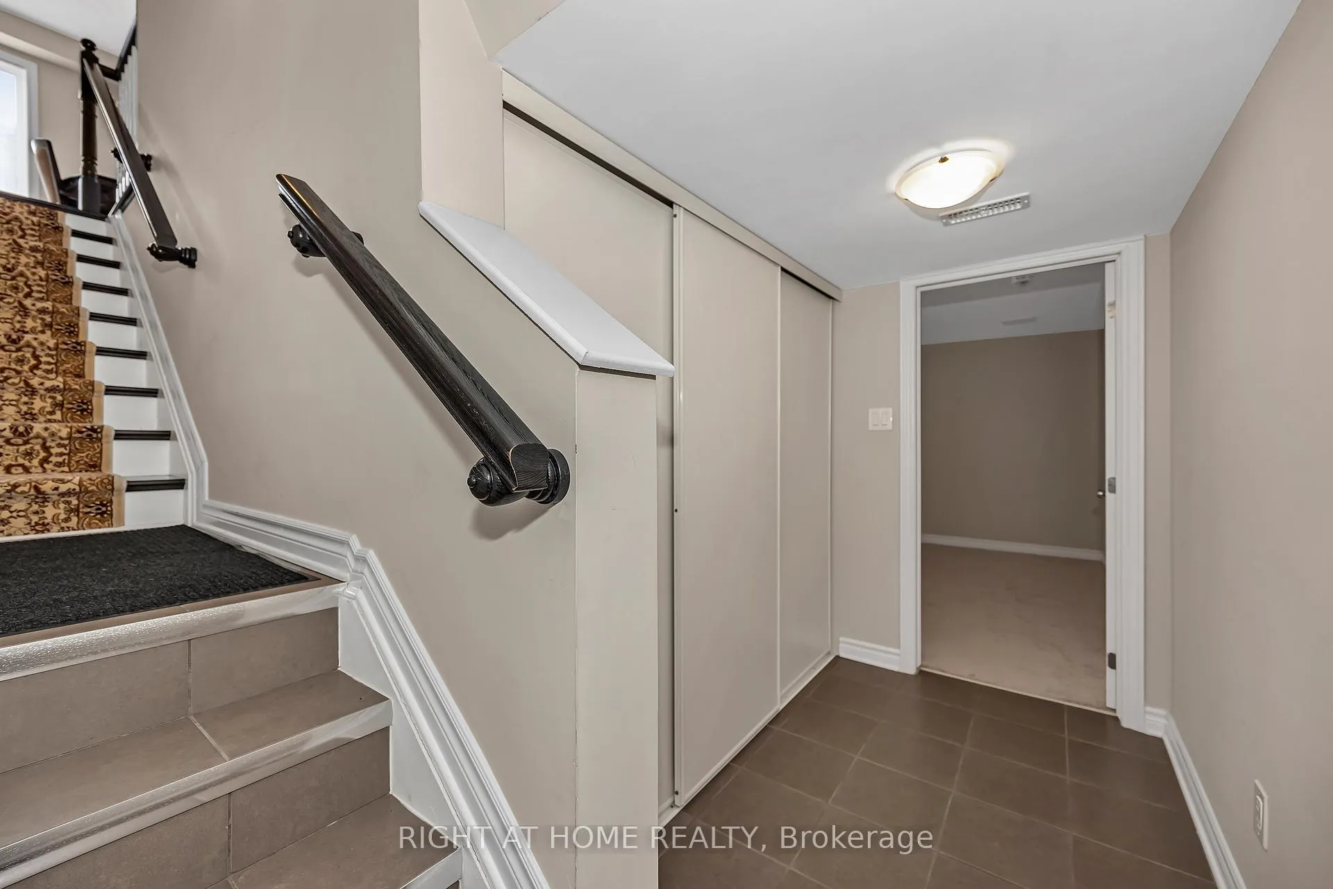 Photo 33 of 50 Boddington Street, Ottawa, Barrhaven - Half Moon Bay — HOMEH