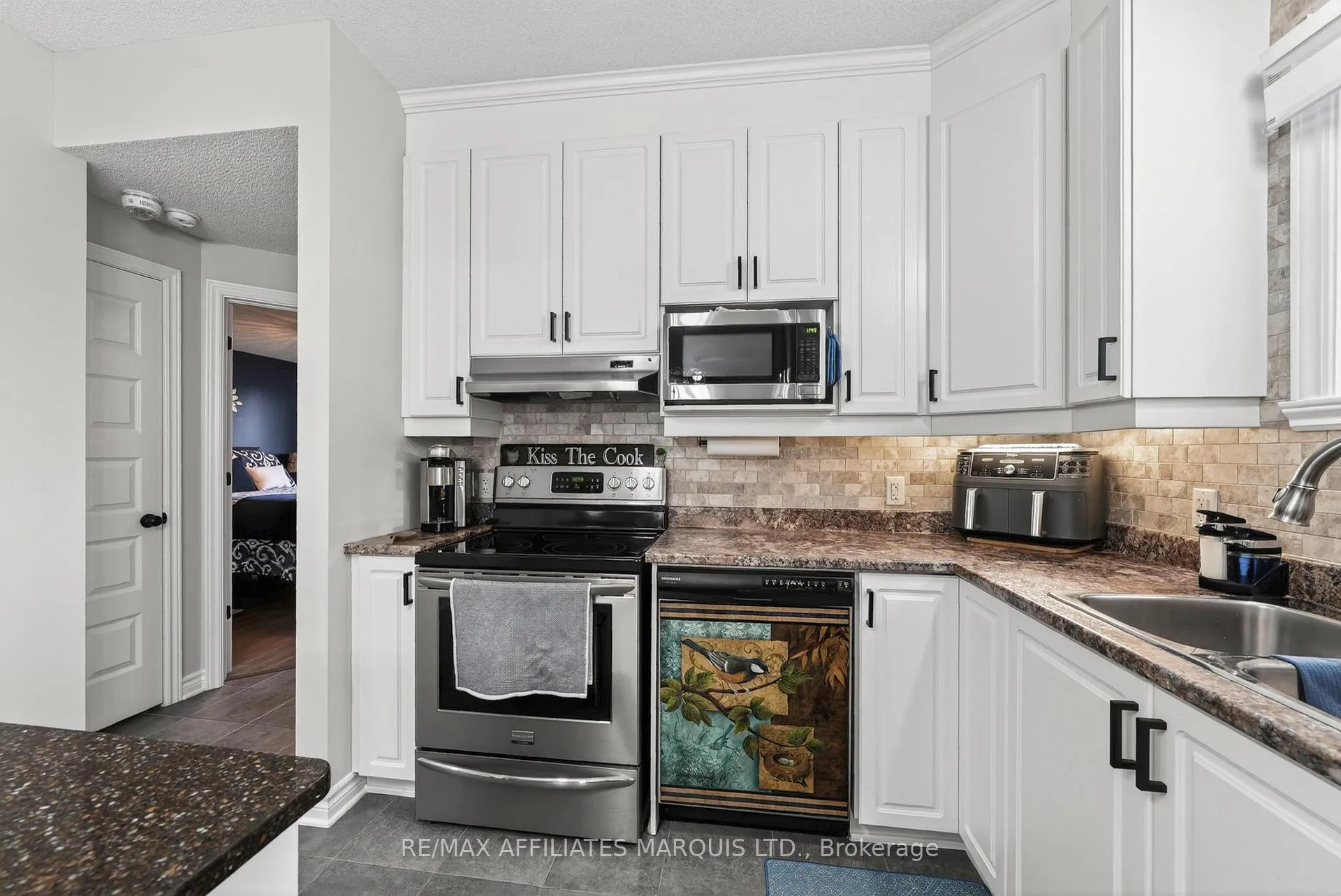 Photo 15 of Unit 13, 222 First Street E, Cornwall — HOMEH