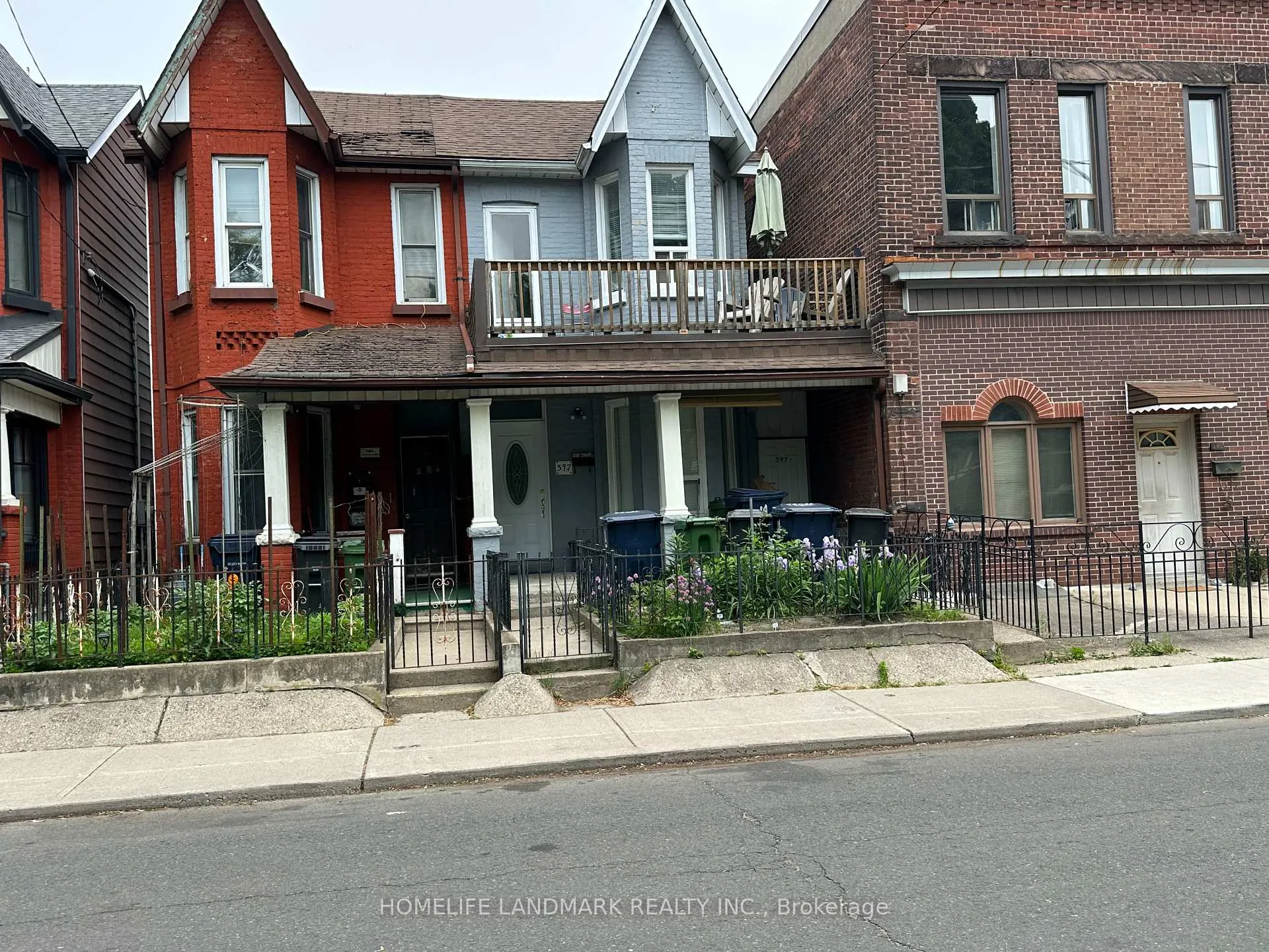 Front of Unit B, 397 Brock Avenue