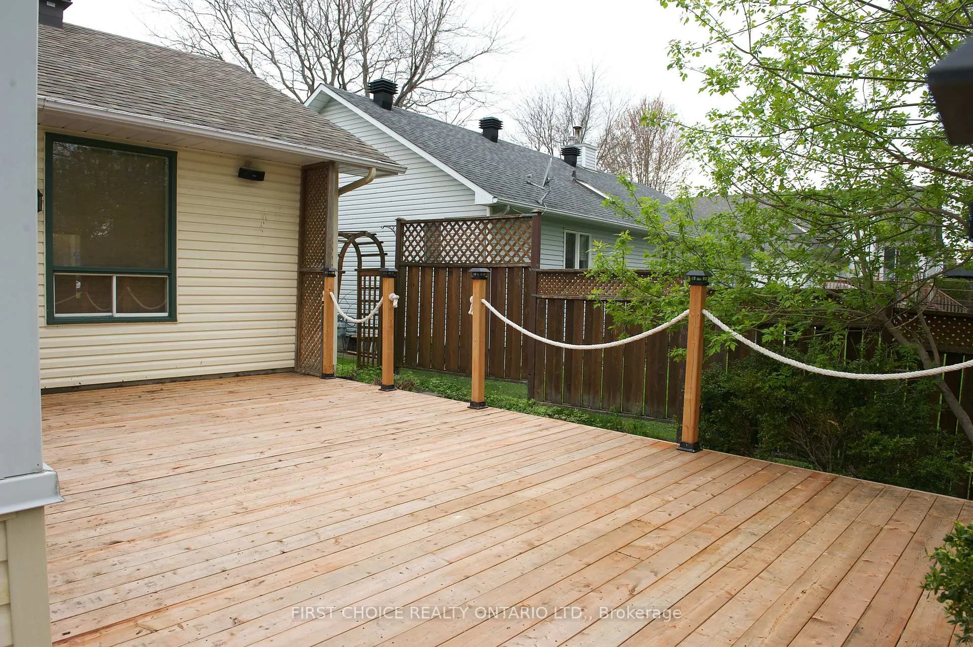 Photo 41 of 13 Queenston Drive, Ottawa, Richmond — HOMEH