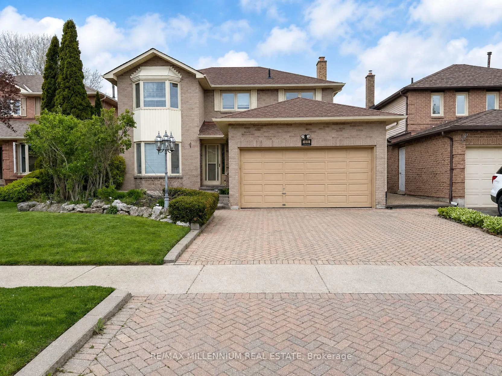 Photo 1 of 668 Amaretto Avenue, Pickering, Amberlea — HOMEH