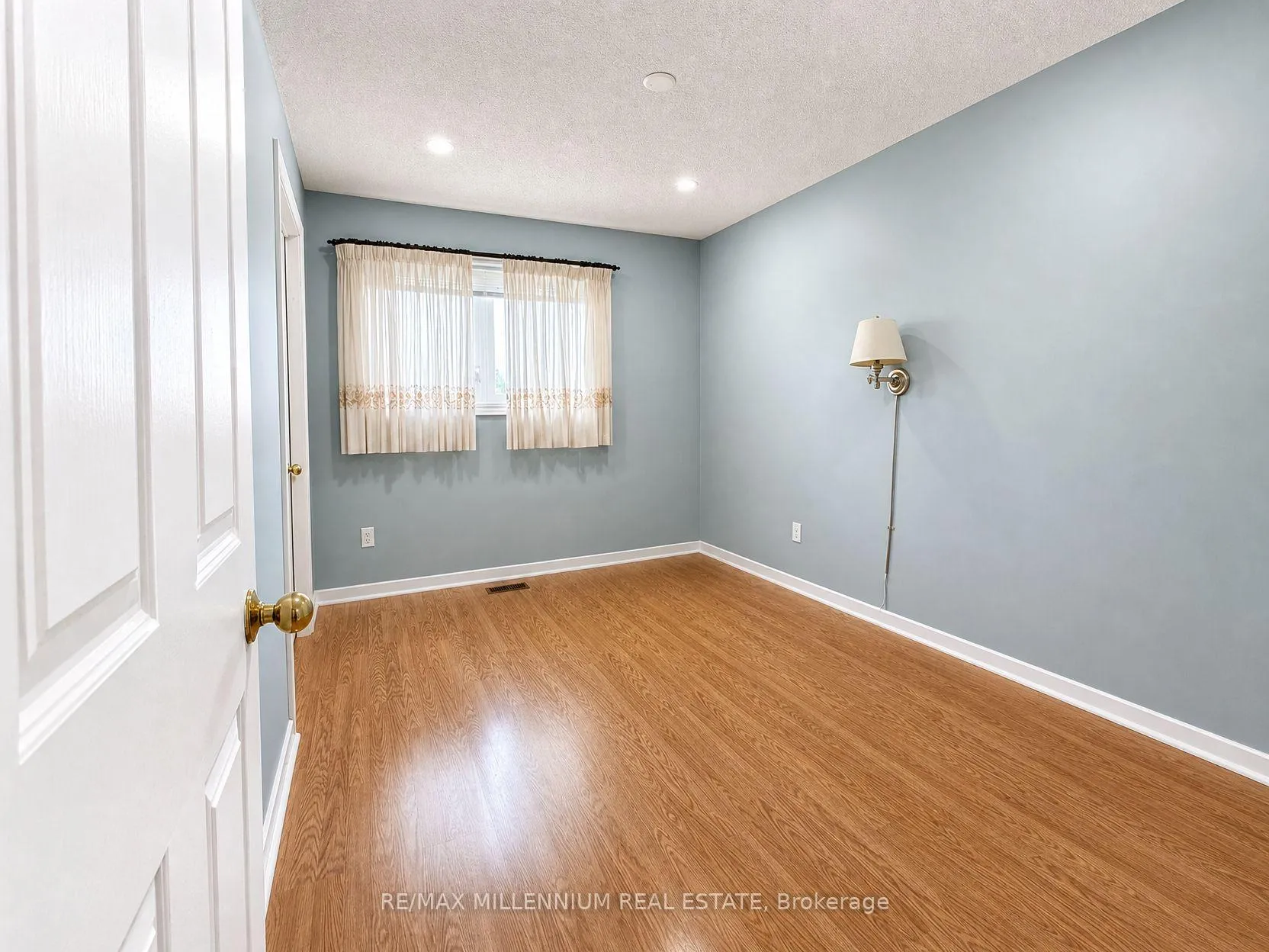 Photo 13 of 668 Amaretto Avenue, Pickering, Amberlea — HOMEH