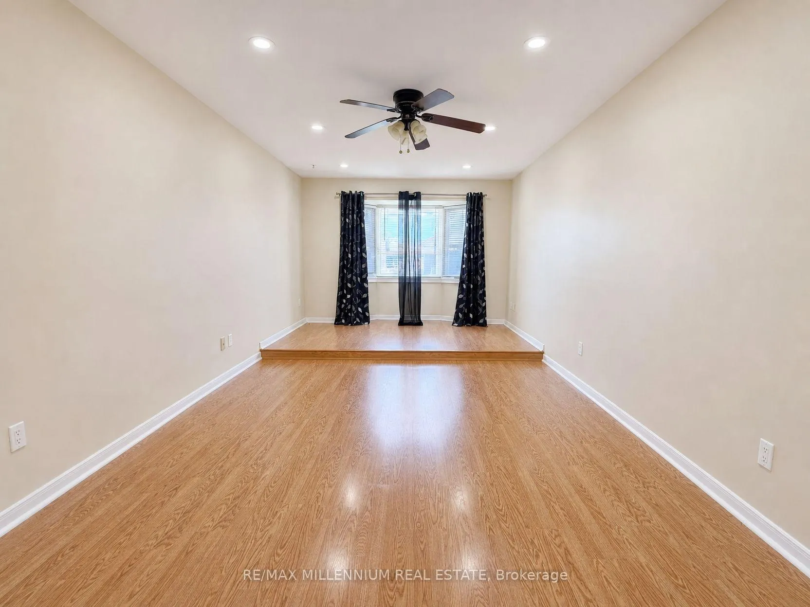 Photo 15 of 668 Amaretto Avenue, Pickering, Amberlea — HOMEH