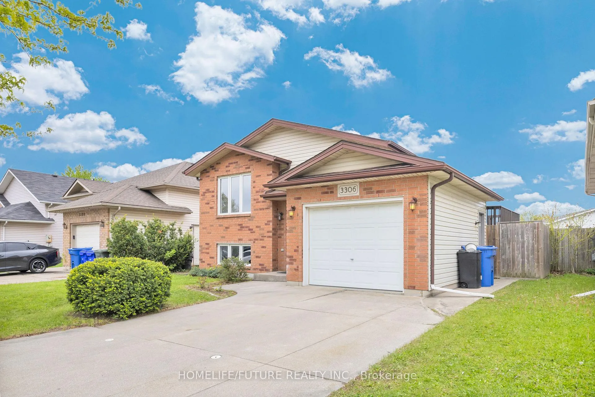Photo 4 of 3306 Conservation Drive, Windsor — HOMEH