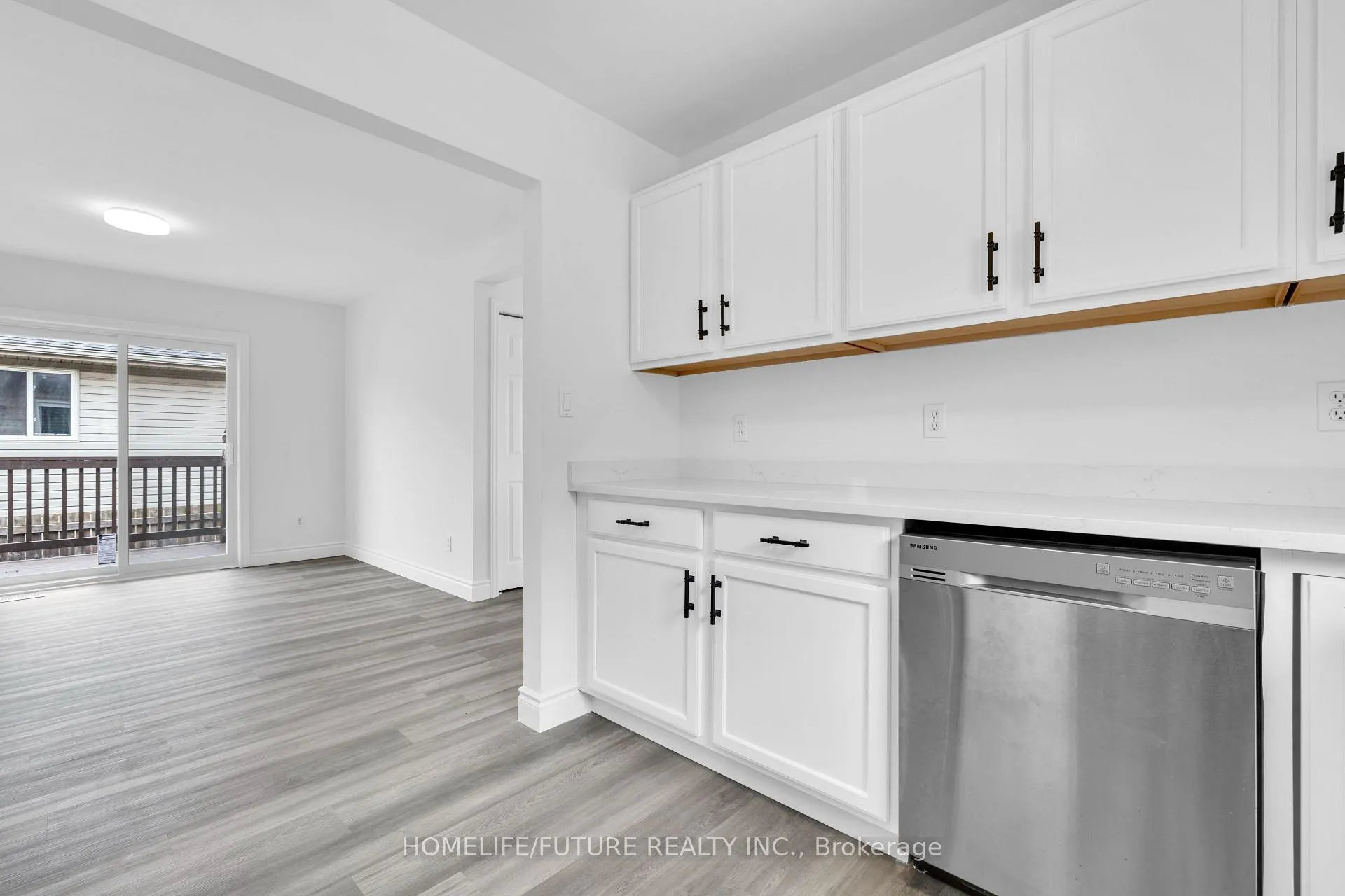 Photo 8 of 3306 Conservation Drive, Windsor — HOMEH