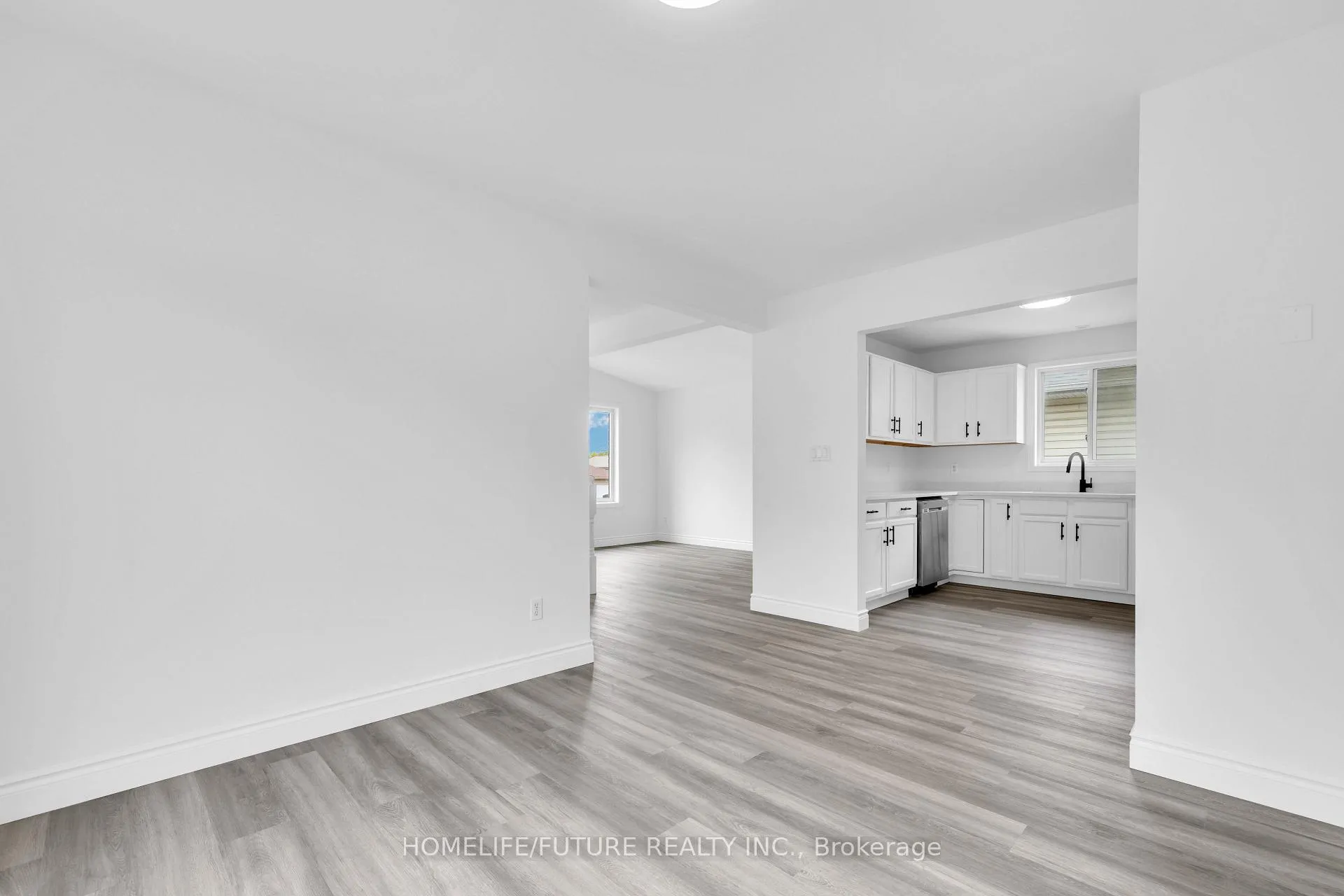Photo 10 of 3306 Conservation Drive, Windsor — HOMEH