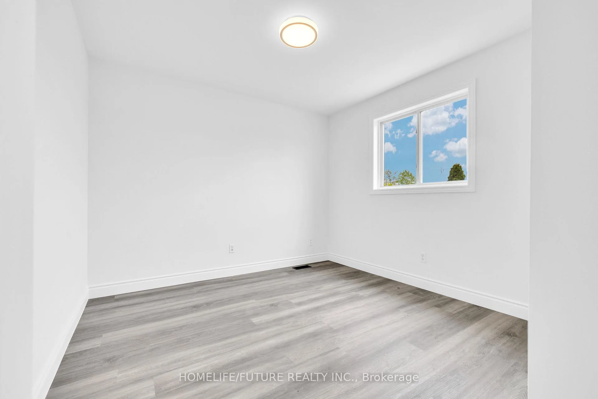Photo 17 of 3306 Conservation Drive, Windsor — HOMEH