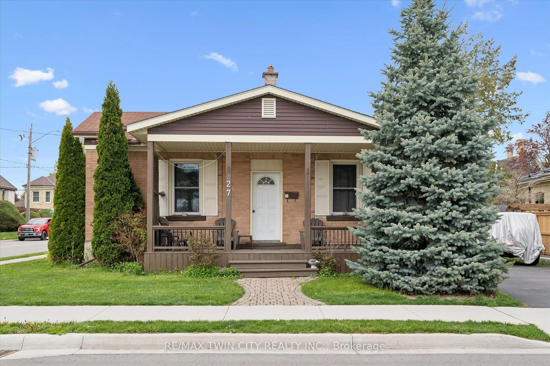 Photo 1 of 27 Roseview Avenue, Cambridge, City Core/Wellington — HOMEH