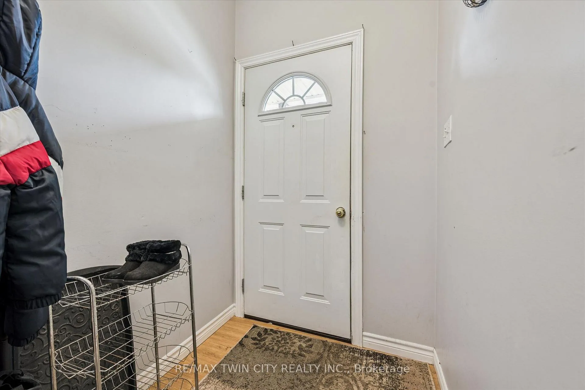 Photo 6 of 27 Roseview Avenue, Cambridge, City Core/Wellington — HOMEH