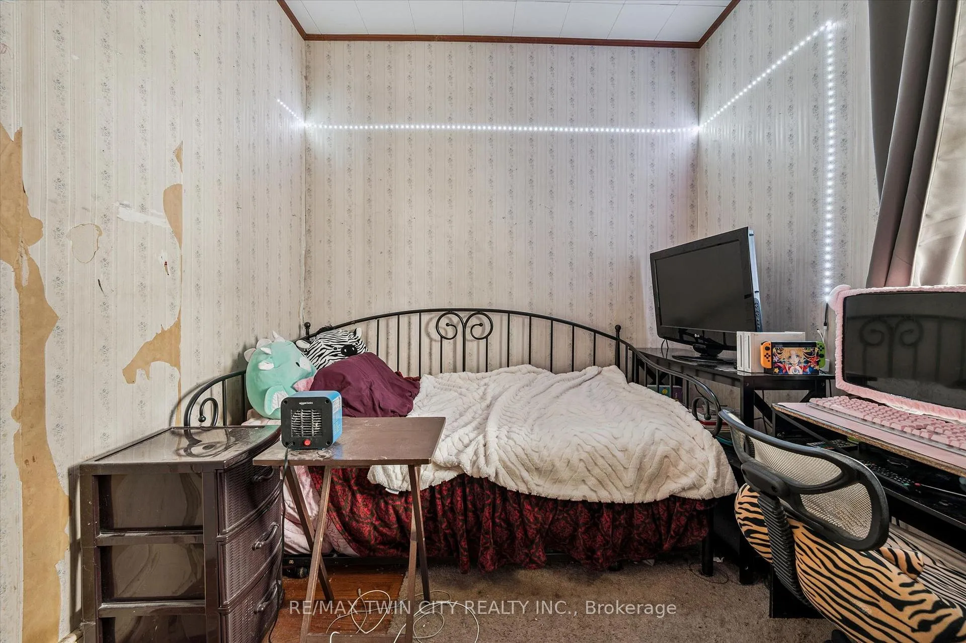 Photo 17 of 27 Roseview Avenue, Cambridge, City Core/Wellington — HOMEH