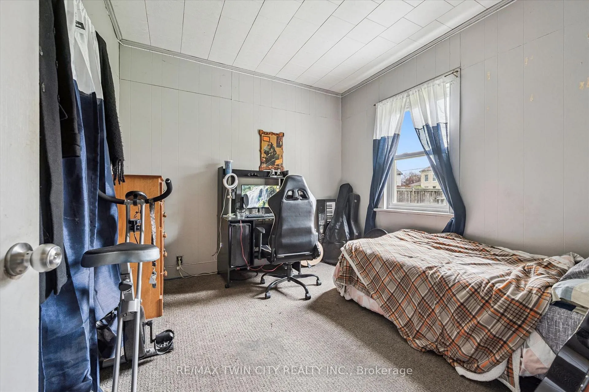 Photo 27 of 27 Roseview Avenue, Cambridge, City Core/Wellington — HOMEH