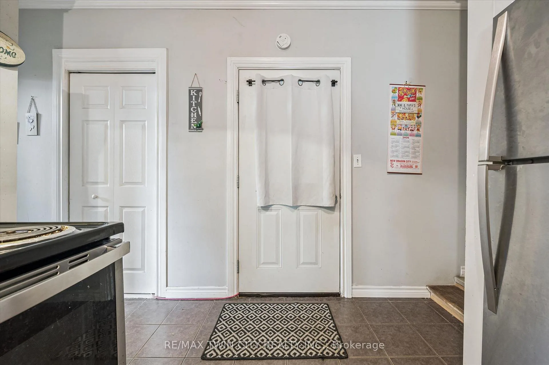 Photo 30 of 27 Roseview Avenue, Cambridge, City Core/Wellington — HOMEH