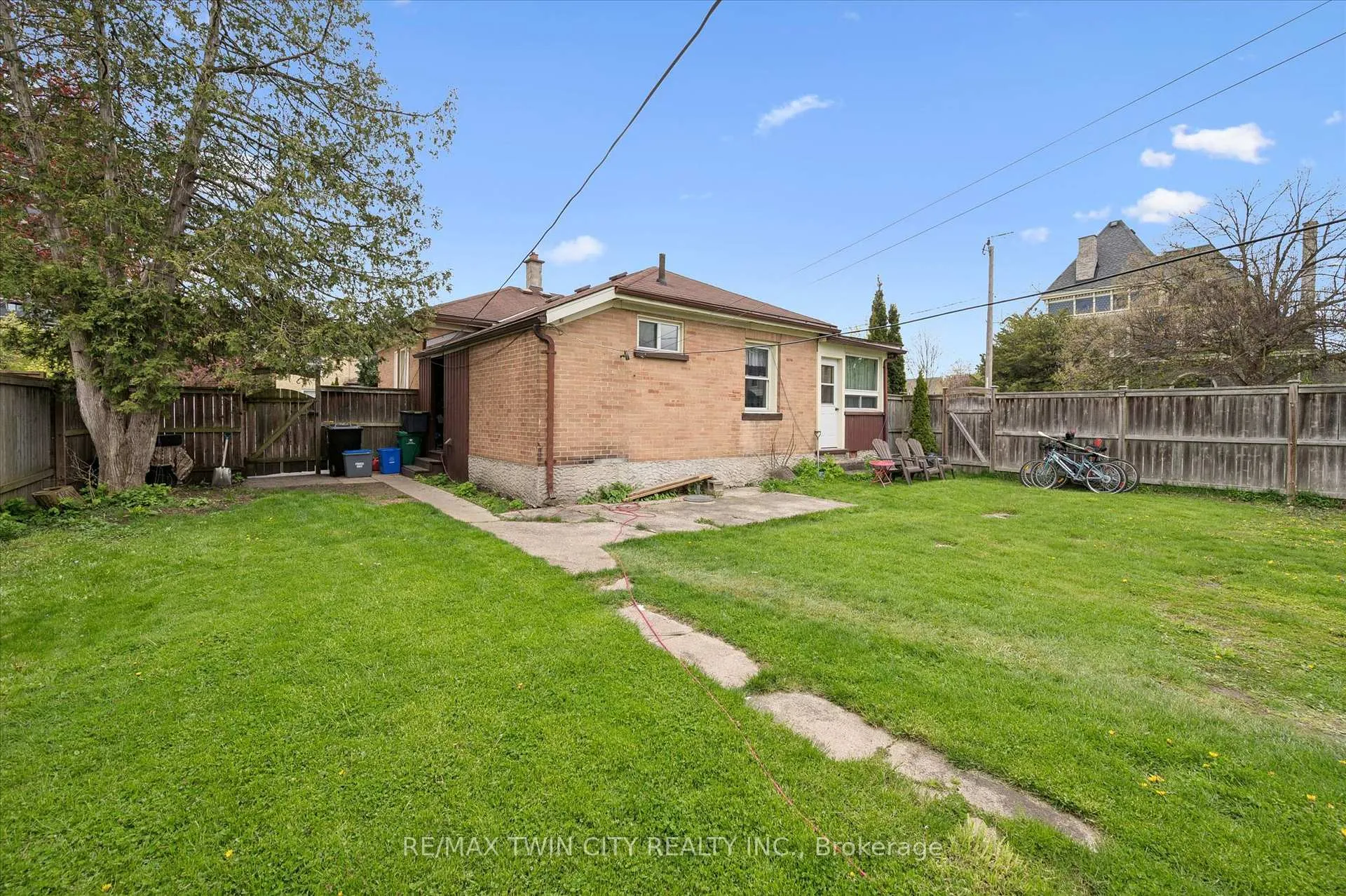 Photo 34 of 27 Roseview Avenue, Cambridge, City Core/Wellington — HOMEH
