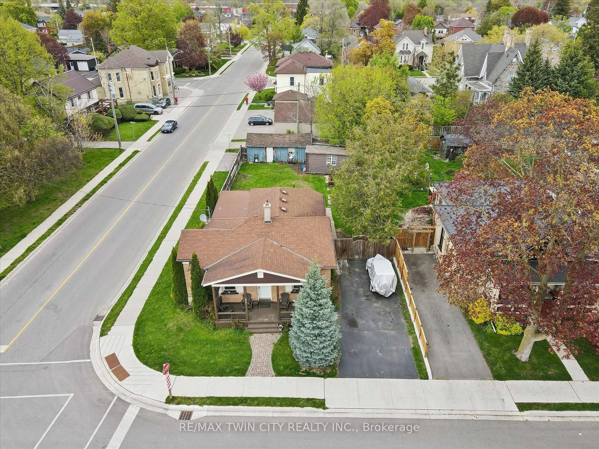 Photo 41 of 27 Roseview Avenue, Cambridge, City Core/Wellington — HOMEH