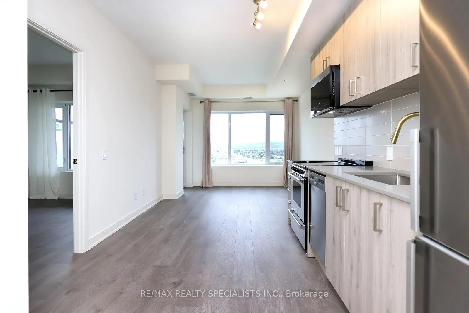 Photo 8 of Unit 1504, 8010 Derry Rd, Milton, Coates — HOMEH