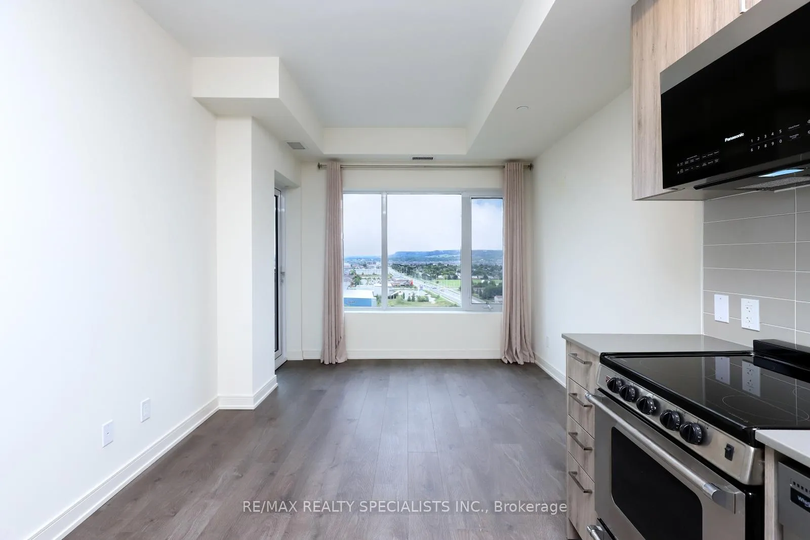 Photo 16 of Unit 1504, 8010 Derry Rd, Milton, Coates — HOMEH