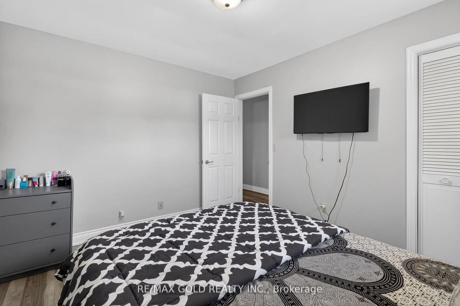 Photo 18 of 14811 Creditview Road, Caledon, Cheltenham — HOMEH