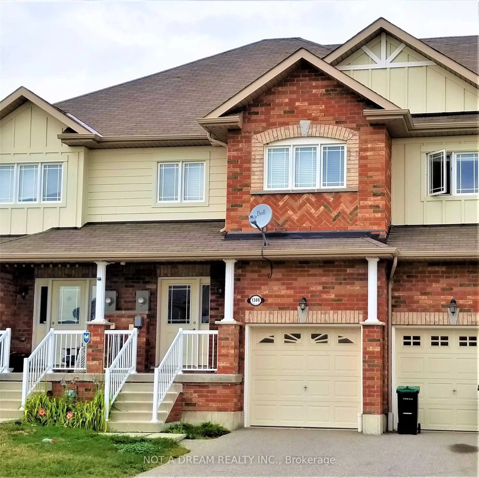 Photo 1 of 1388 Hunter Street, Innisfil, Alcona — HOMEH