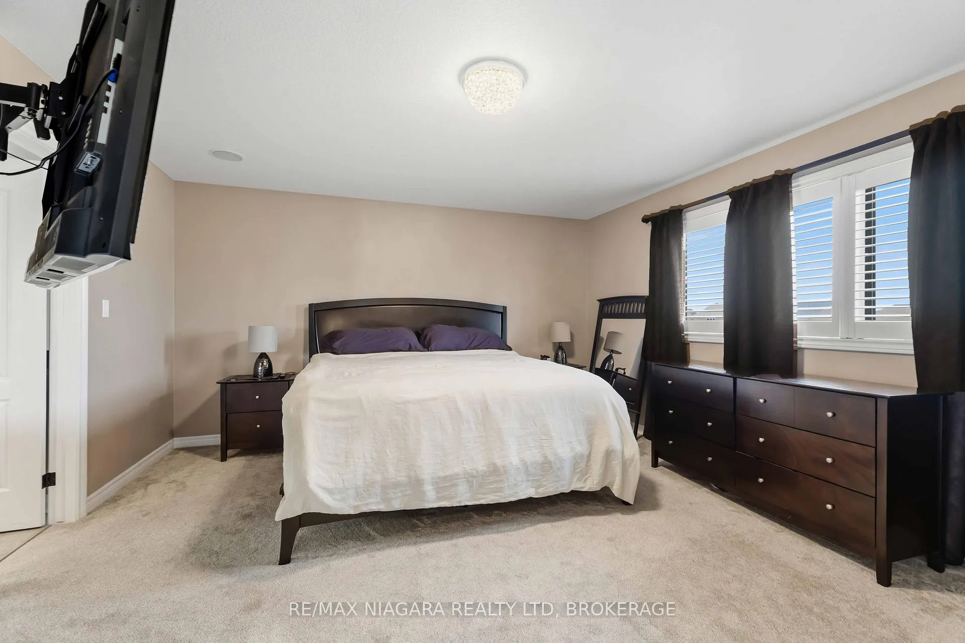 Photo 23 of 6875 Parkside Road, Niagara Falls, Forestview — HOMEH