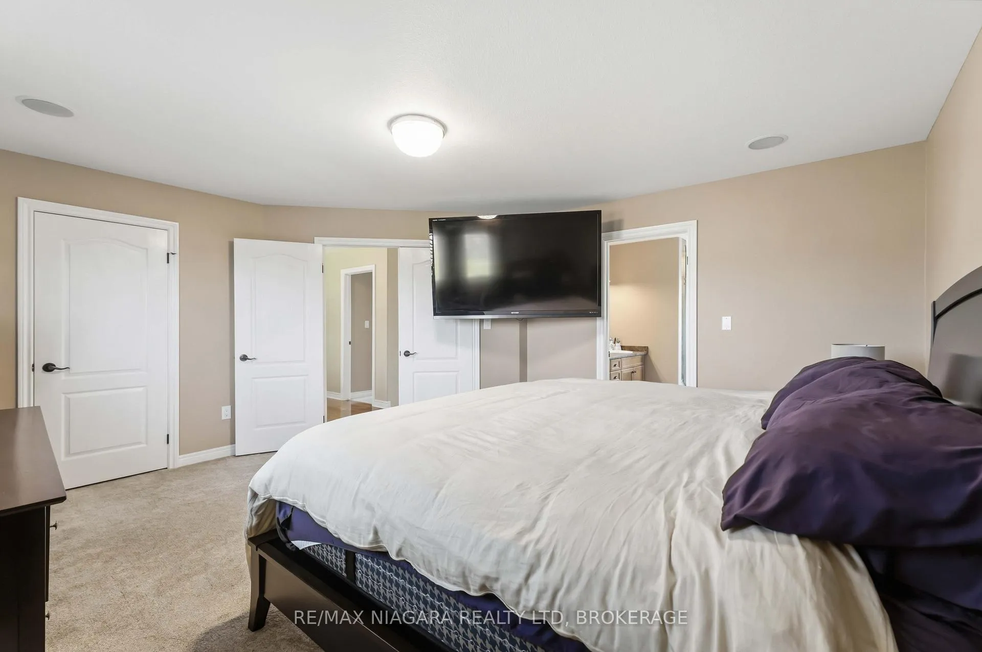 Photo 25 of 6875 Parkside Road, Niagara Falls, Forestview — HOMEH